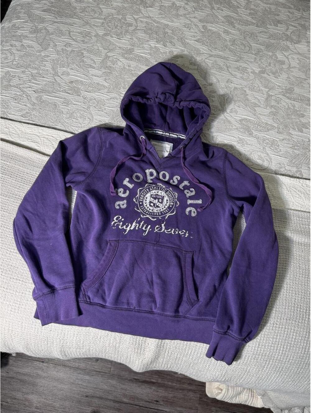 aeropostale pull-over hoodie in purple